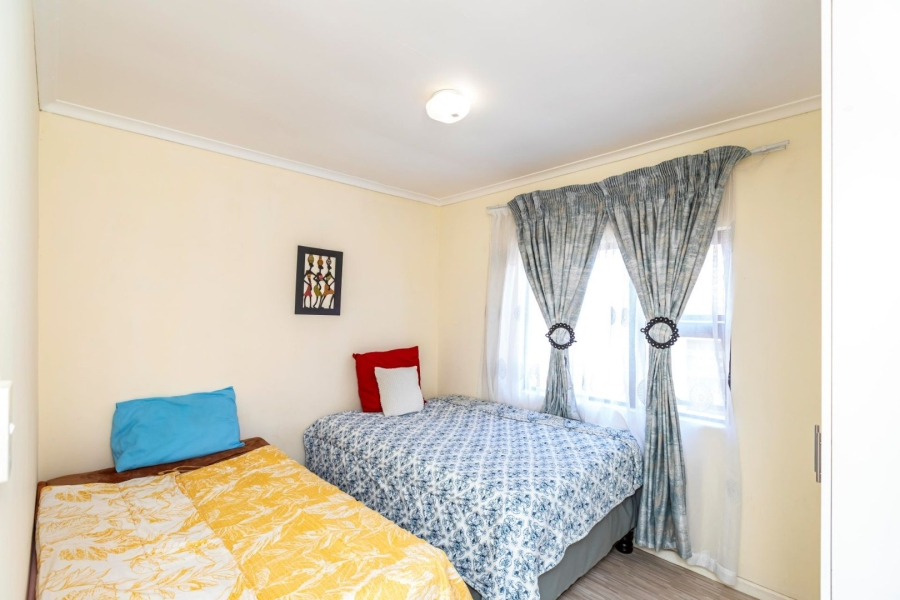 3 Bedroom Property for Sale in Cove Rock Eastern Cape